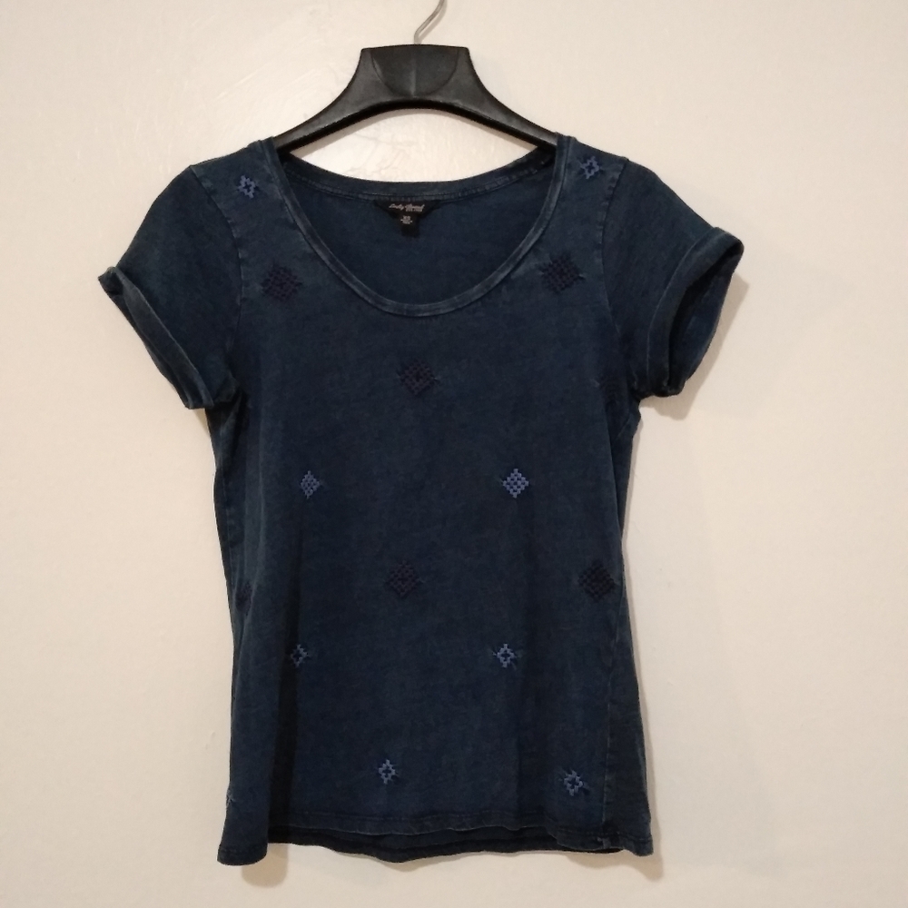 Lucky Brand XS Embroidered Top